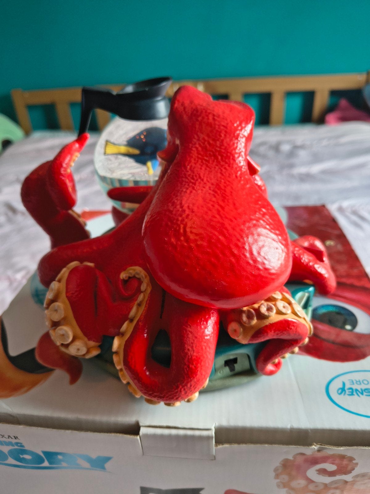 Finding Dory – Originele Disney Store Hank & Dory Snowglobe, Verzamelen, Ophalen, Overige figuren, Zo goed als nieuw, Beeldje of Figuurtje