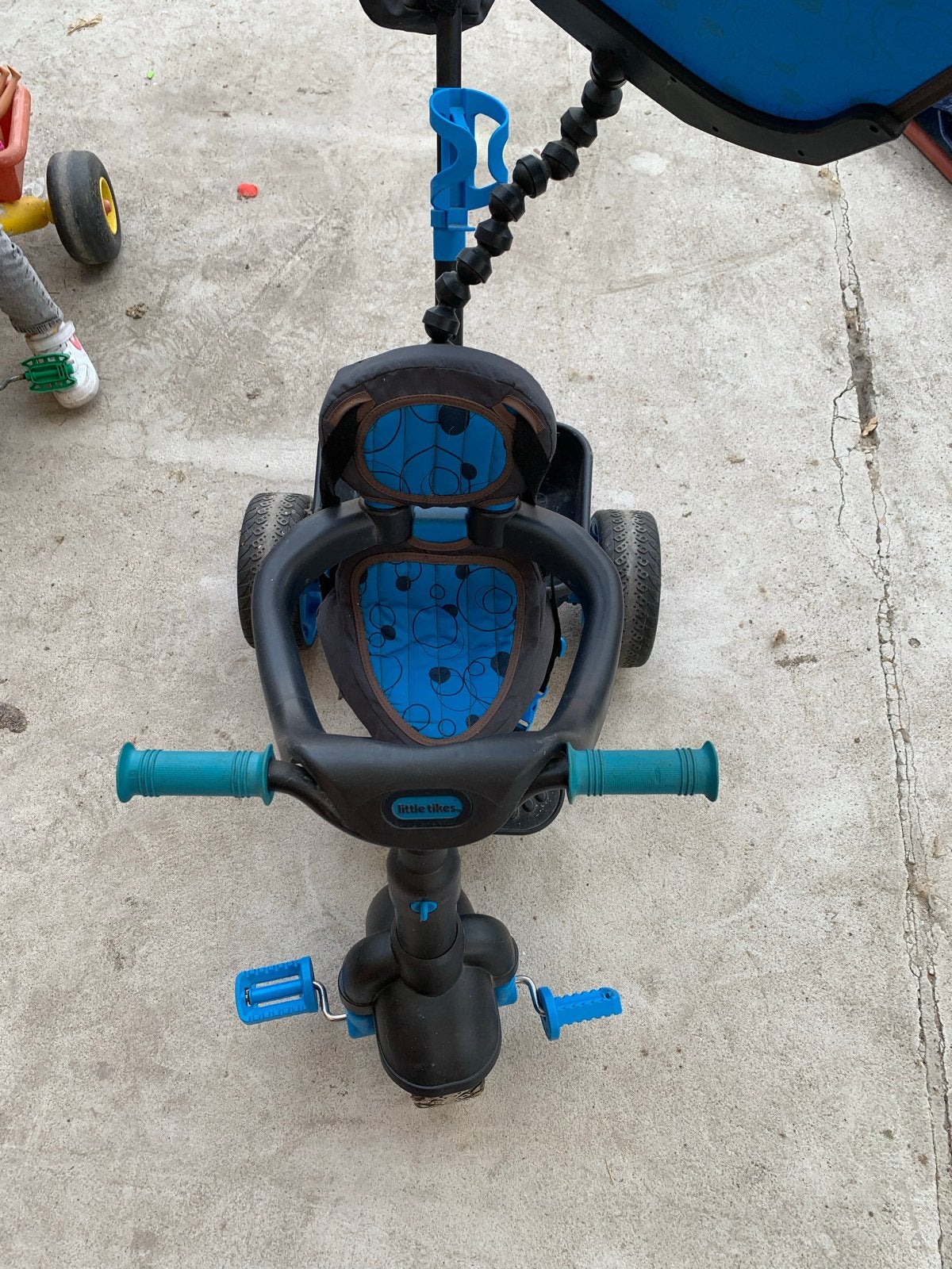 Foto 4 van Little Tikes 4-in-1 Deluxe Driewieler met Duwstang