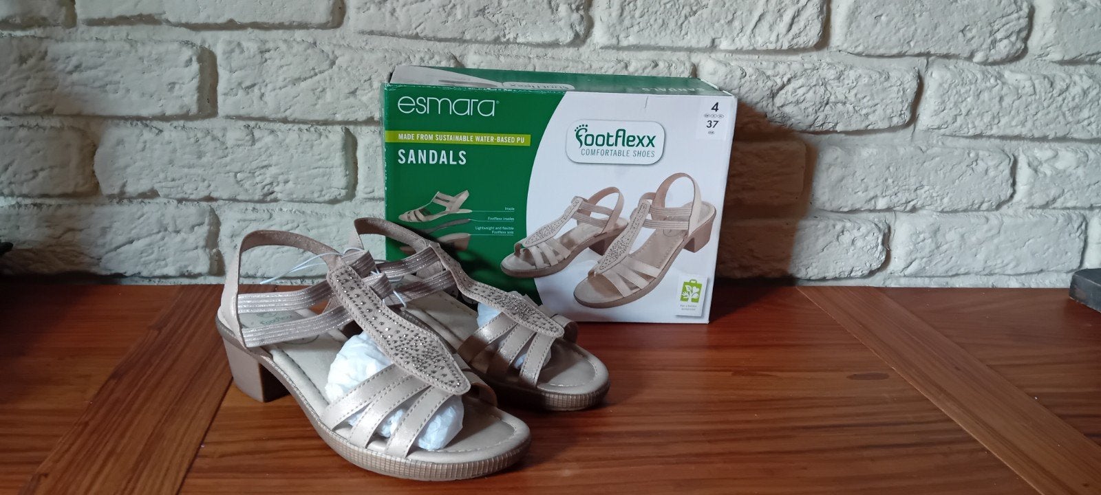 Sandalen mt 37, Kleding | Dames, Schoenen, Ophalen of Verzenden, Nieuw, Sandalen of Muiltjes
