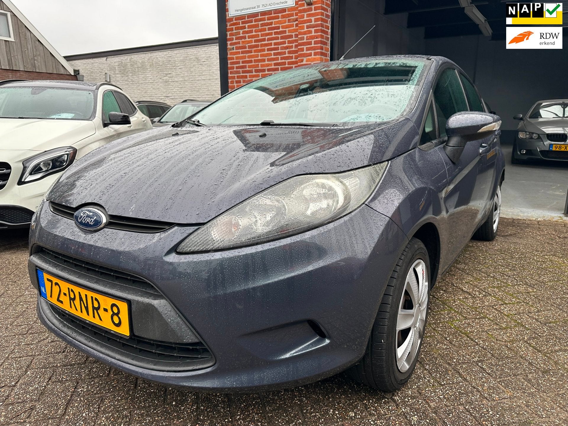 Ford Fiesta 1.25 Limited AIRCO-CENTRAAL, Voorwielaandrijving, Stof, 4 cilinders, 60 pk