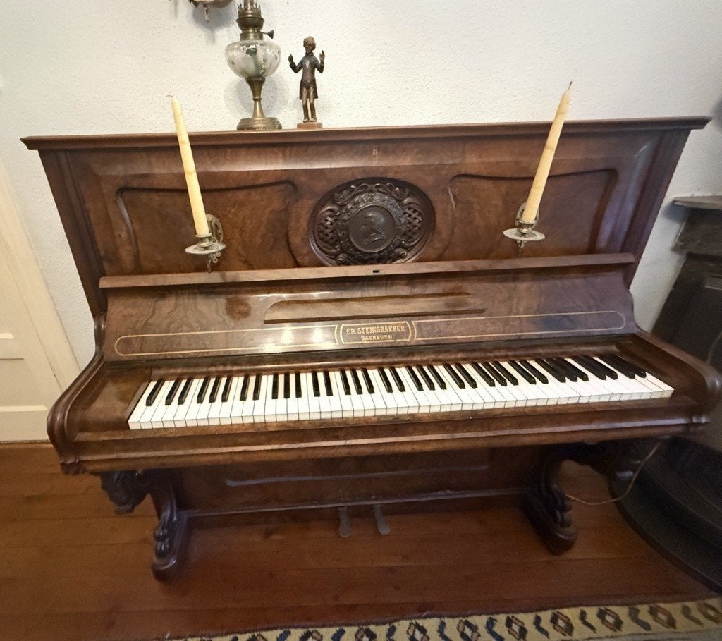 E.D. Steingraeber - prachtige antieke piano (bouwjaar 1875), Muziek en Instrumenten, Ophalen, Gebruikt, Bruin, Piano