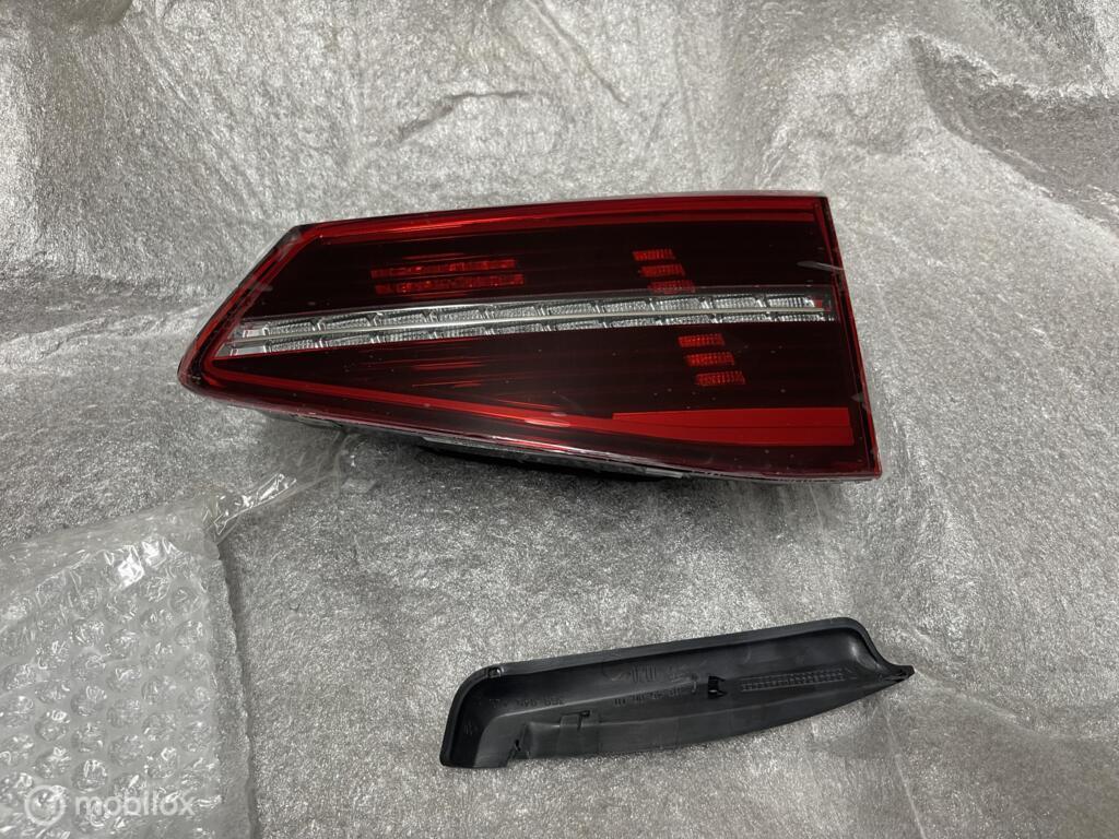 Achterlicht rechts Volkswagen Passat B8 (14-'21) 3G9945308G, Gebruikt, Volkswagen, Ophalen of Verzenden, Volkswagen