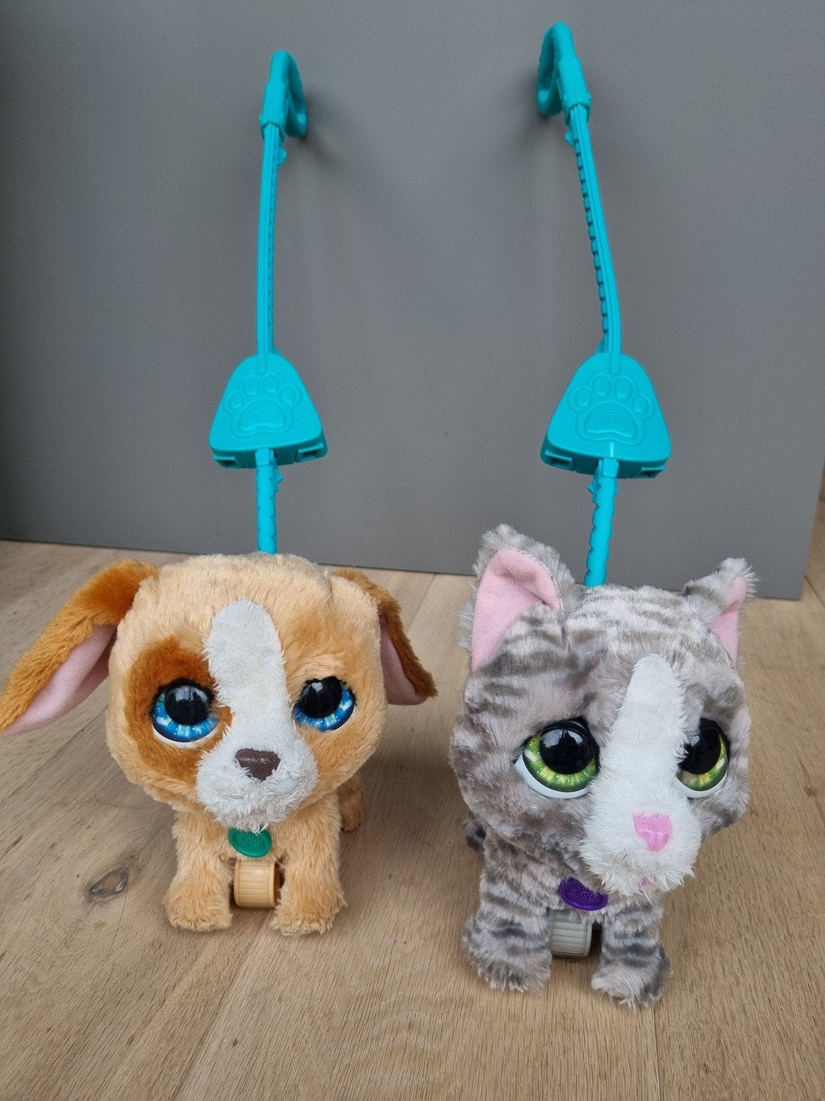 Furreal Walkalots Pup en Kitten met wandelstok, Ophalen, Overige merken, Hond, Zo goed als nieuw