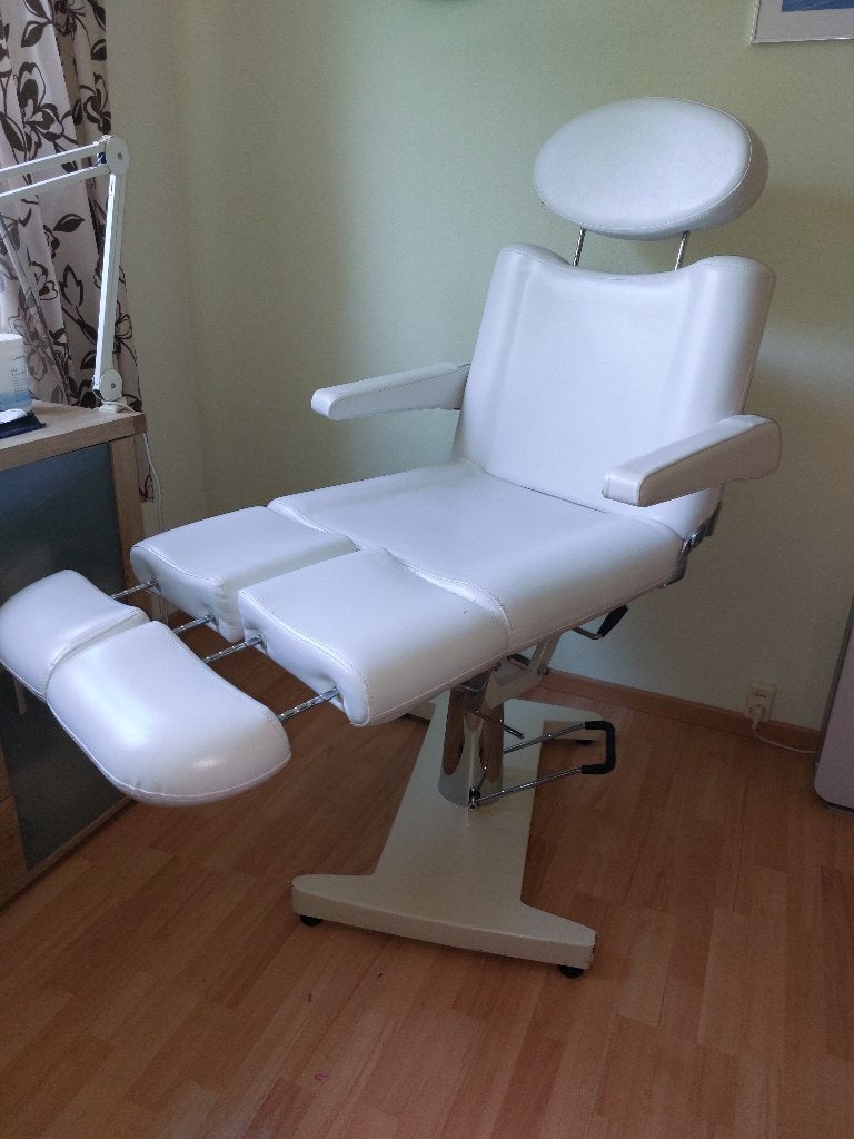 Pedicurestoel / Behandelstoel / Massagestoel, Ophalen, Gebruikt, Massagestoel of Kussen