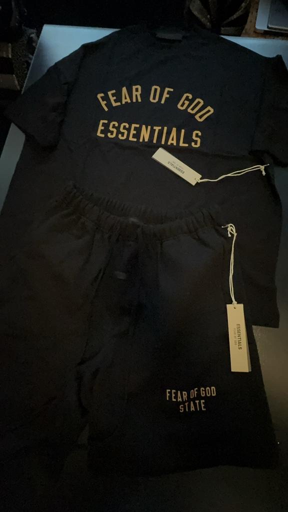 Nieuw Fear Of God Essentials Kort setje Maat S, Kleding | Heren, Ophalen, Nieuw, Maat 46 (S) of kleiner