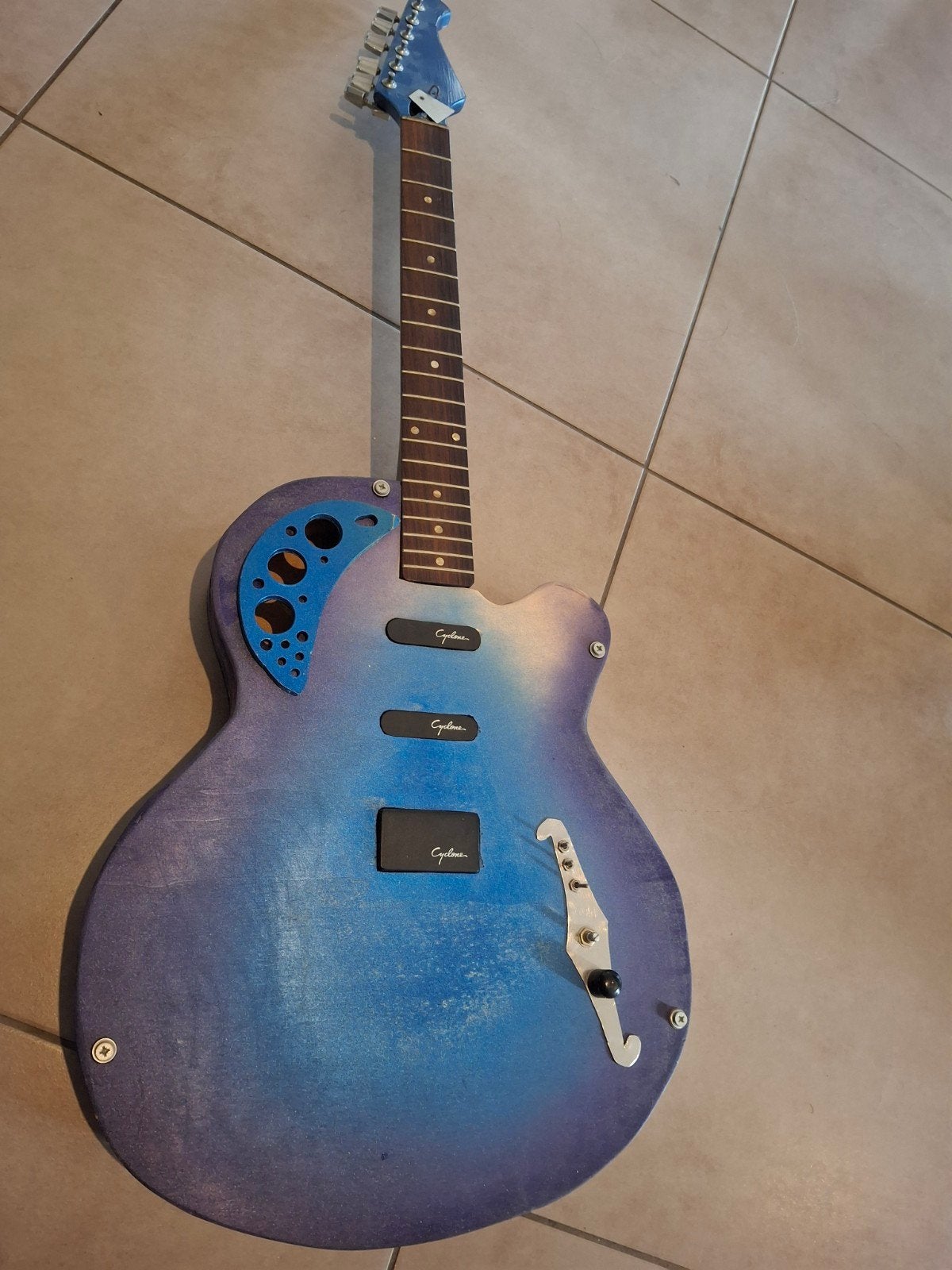 Zelfbouw gitaar met Cyclone pickups, onderdelen/decorat, Ophalen, Nieuw, Semi-solid body, Overige merken