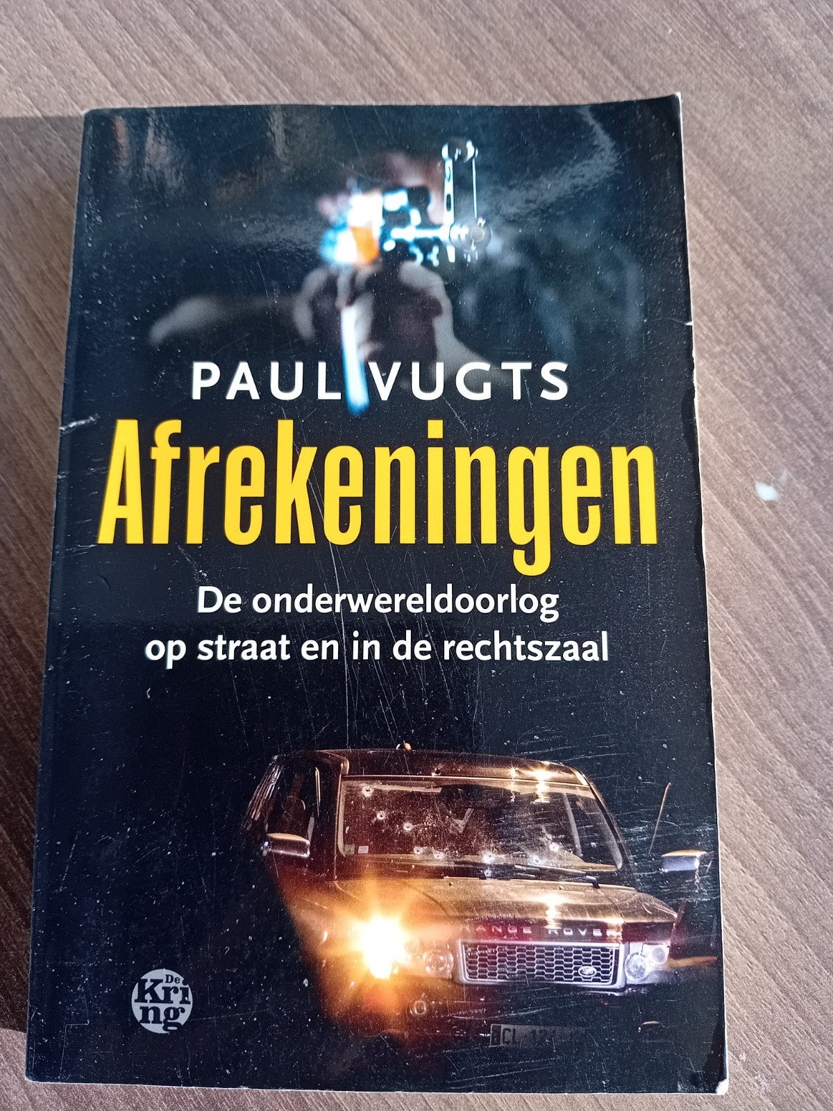 Afrekeningen geschreven door Paul Vugts misdaadverslaggever, Boeken, Ophalen of Verzenden, Gelezen, Diverse auteurs, Nederland
