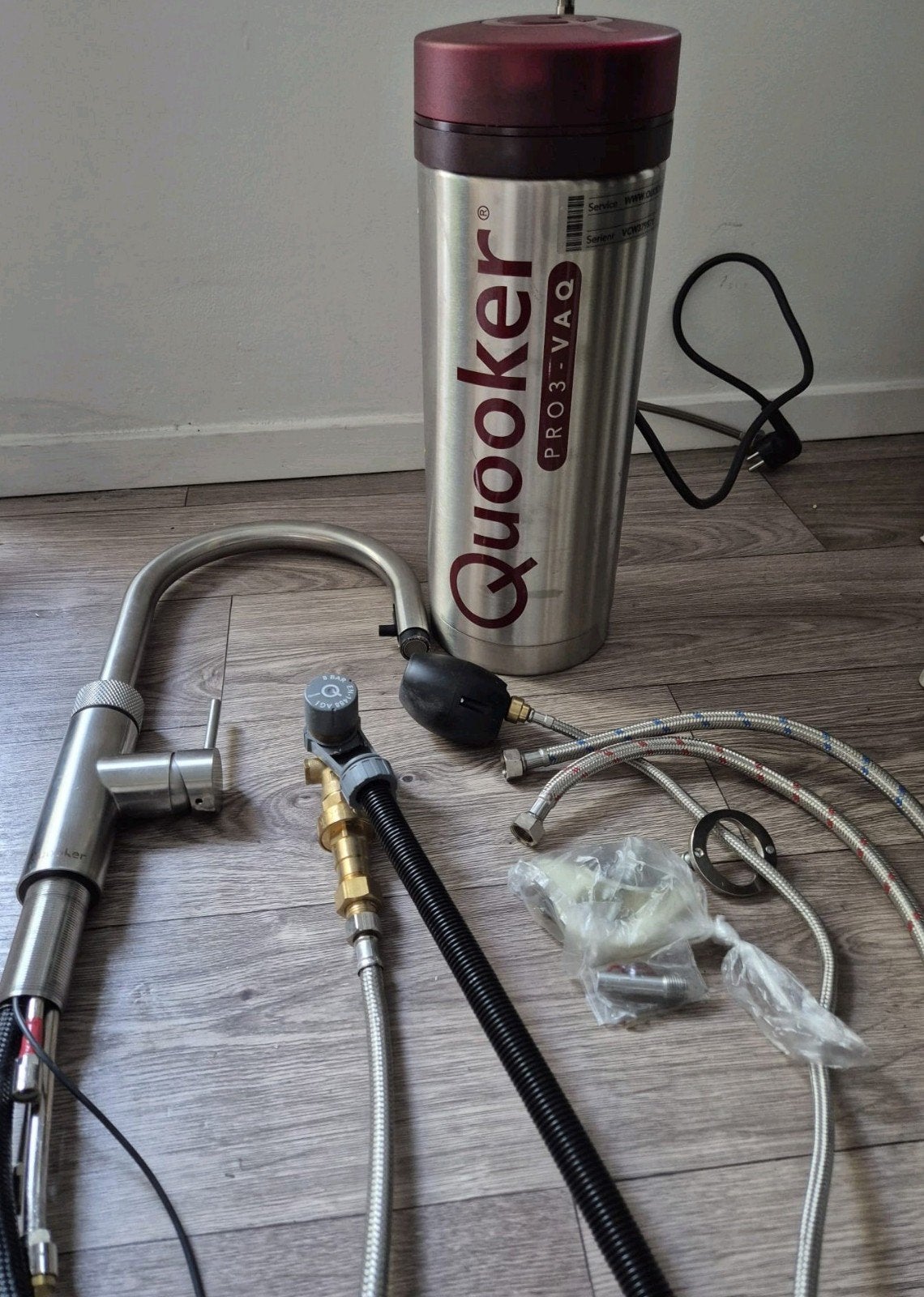 Quooker PRO3 VAQ Boiler + Mengkraan en Aansluitset, Ophalen, 25 tot 50 cm, Minder dan 100 cm