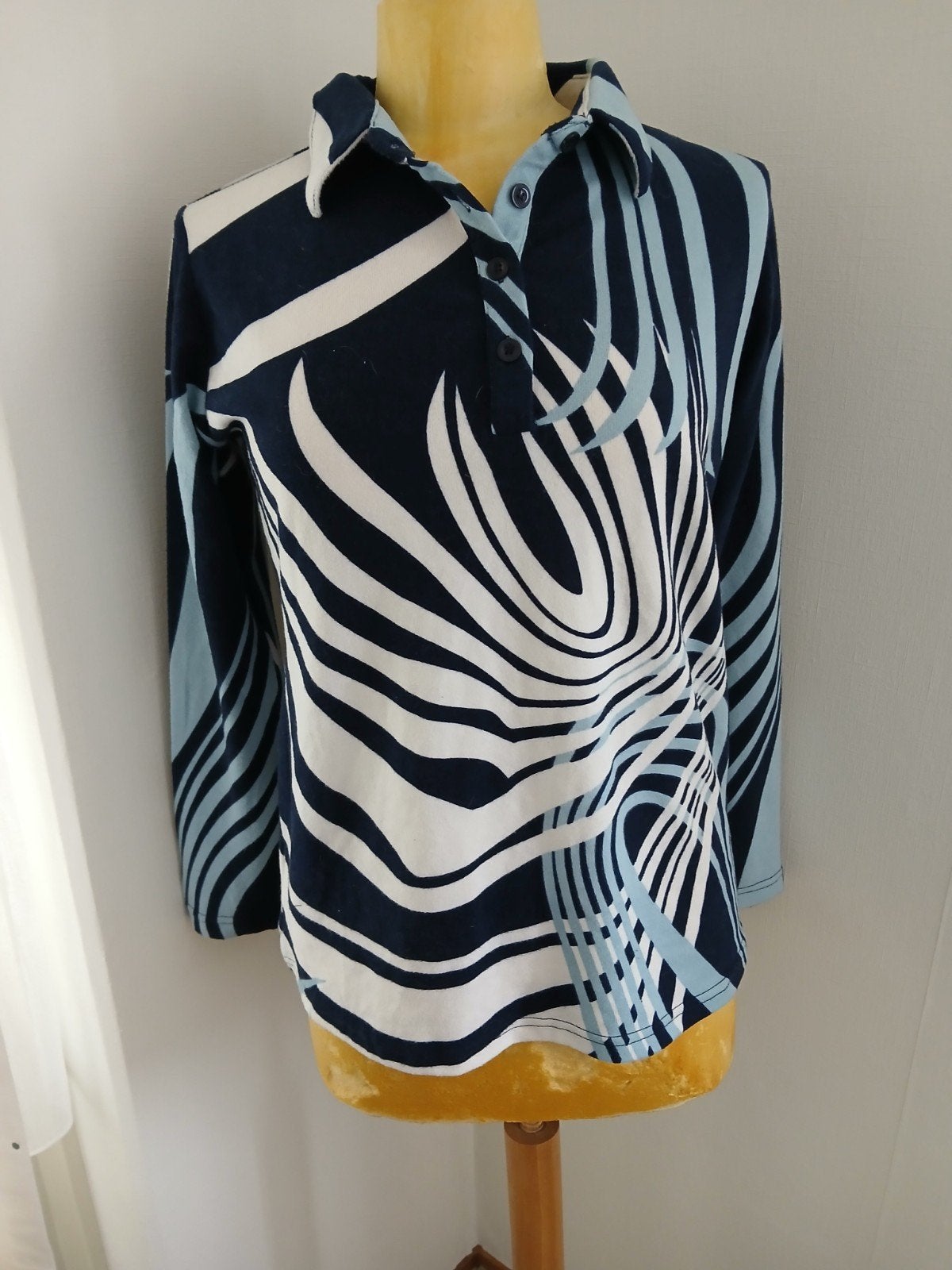 nieuwe trui met kraagje mt 42 44, Overige kleuren, Verzenden, Maat 42/44 (L), Nieuw