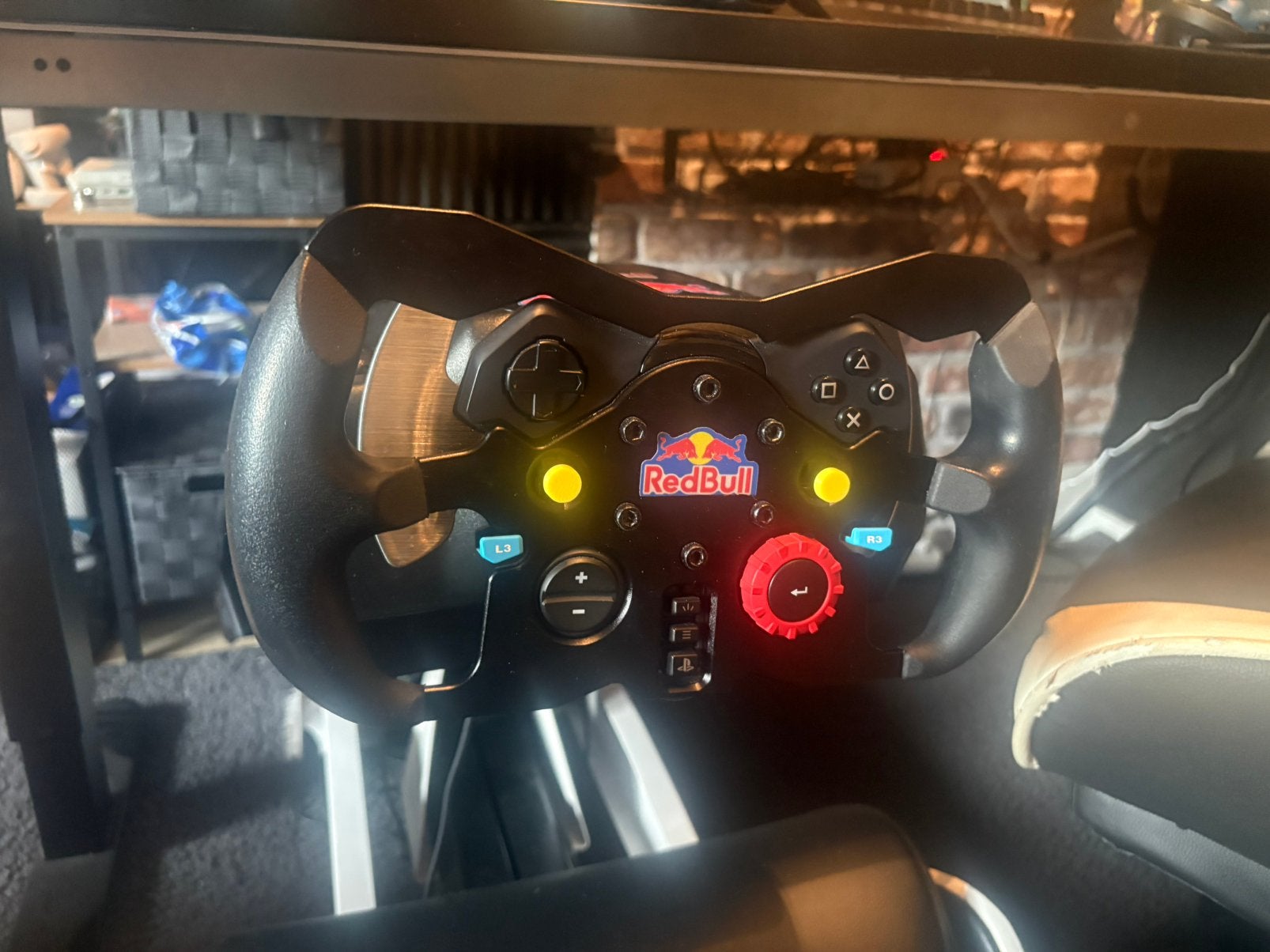 Logitech g29 met f1 stuur mod (playseat niet inbegrepen), Ophalen, Gebruikt