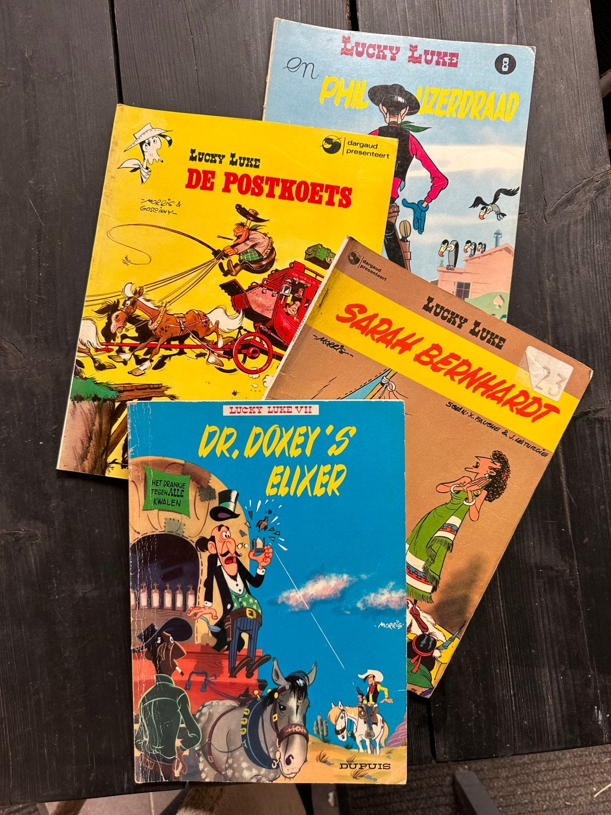 Lucky Luke stripboeken - 4 stuks, Meerdere stripboeken, Ophalen of Verzenden, Gelezen