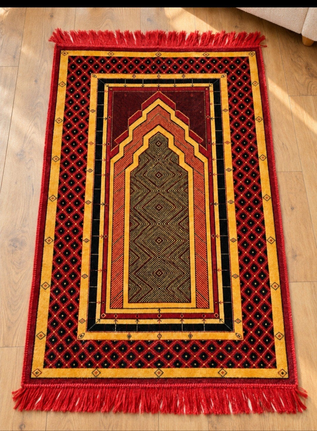 Pakistaans tapijtje – Butt Silk Mills – 66  107 cm

Sfeervo, 100 tot 150 cm, Zwart, Rechthoekig, 50 tot 100 cm