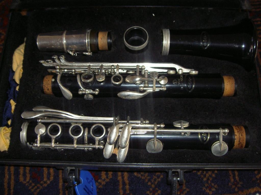 klarinet, Muziek en Instrumenten, Bes-klarinet, Kunststof, Gebruikt, Ophalen of Verzenden