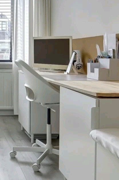 IKEA LOBERGET / MALSKÄR bureaustoel - wit, Huis en Inrichting, Ophalen, Zo goed als nieuw, Wit, Bureaustoel