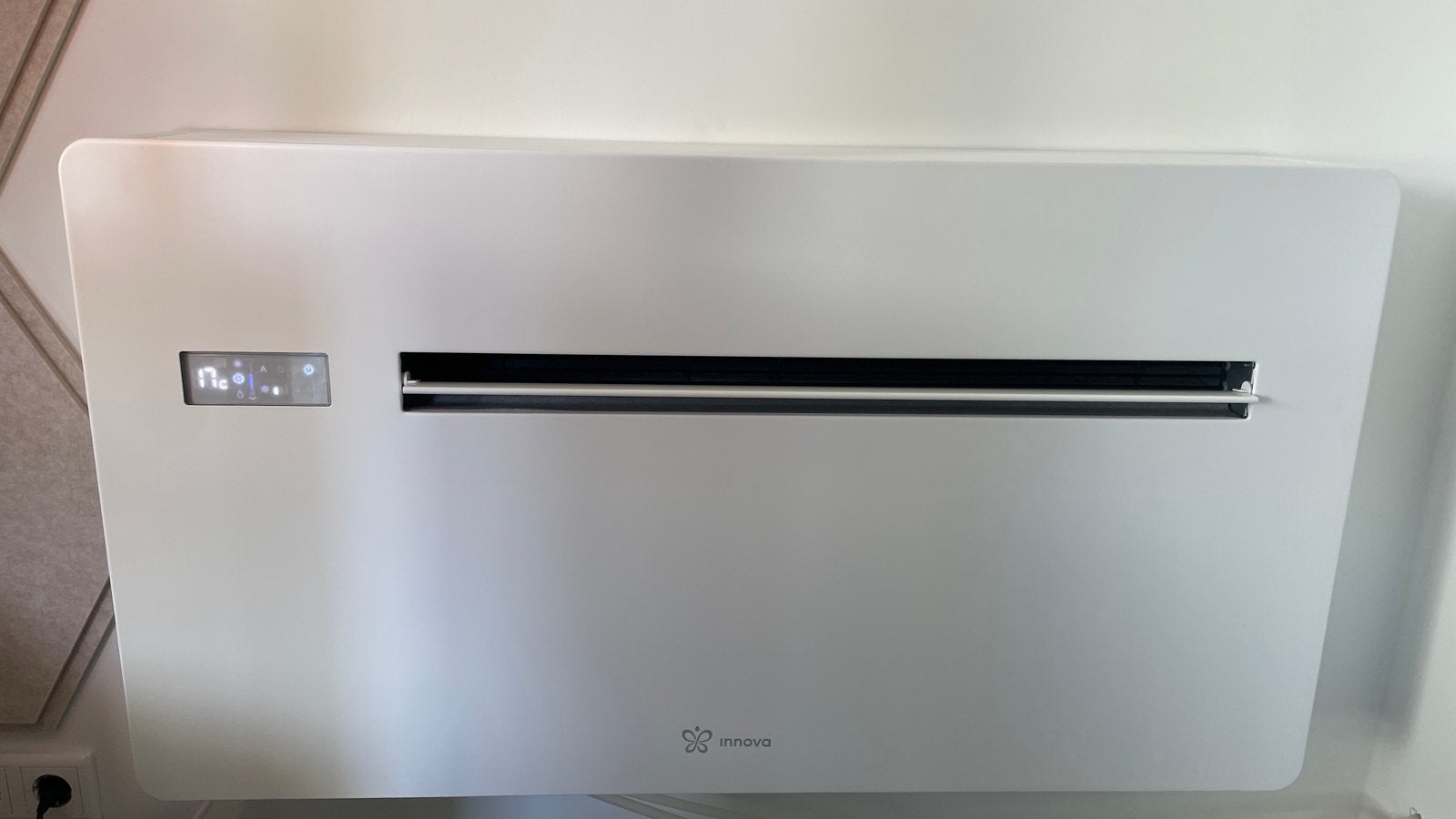 Airco Innova, Ophalen, Zo goed als nieuw, Wandairco, 3 snelheden of meer