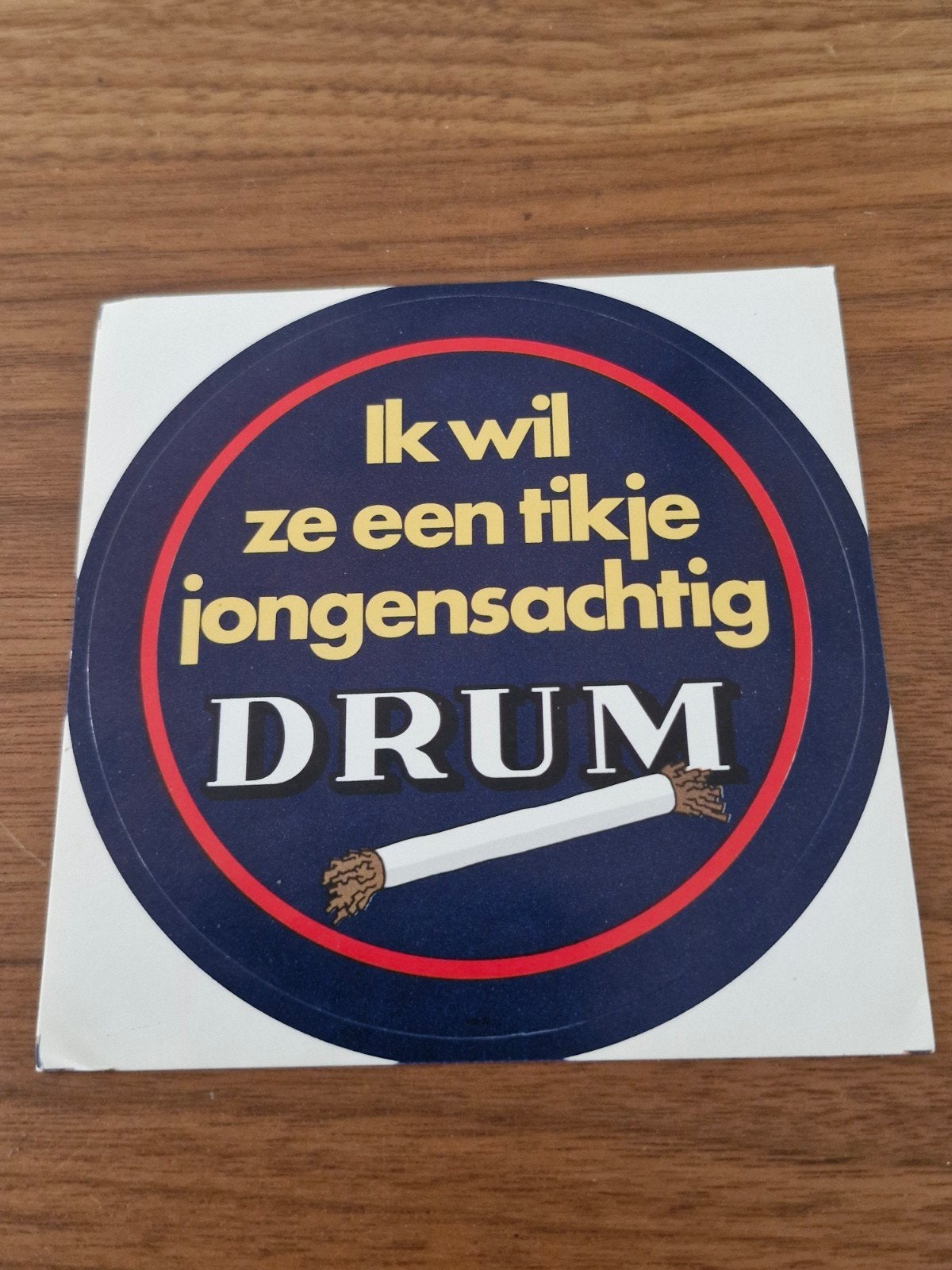11024  Drum shag sticker - Ik wil ze een tikje jongensachti, Ophalen of Verzenden, Zo goed als nieuw, Merk