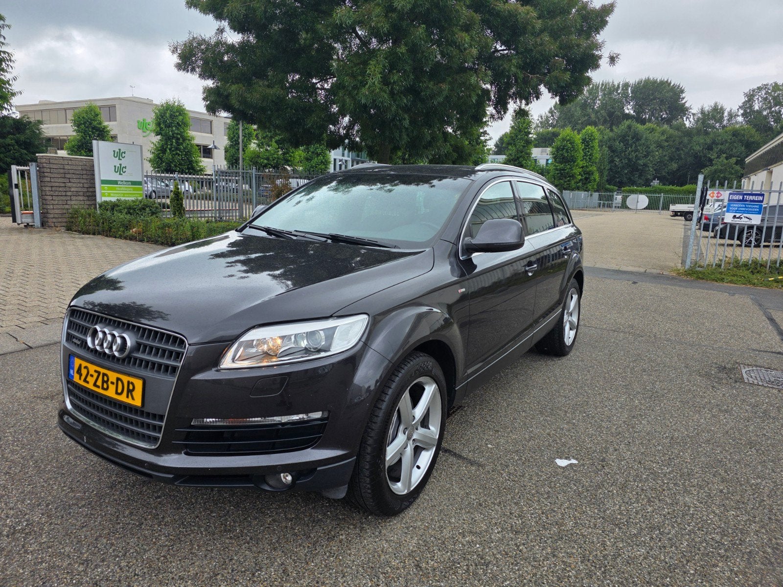 Audi Q7 3.6 FSI 206KW Quattro Tiptronic 2007 Grijs, Auto's, Automaat, Zwart, 2210 kg, 7 stoelen