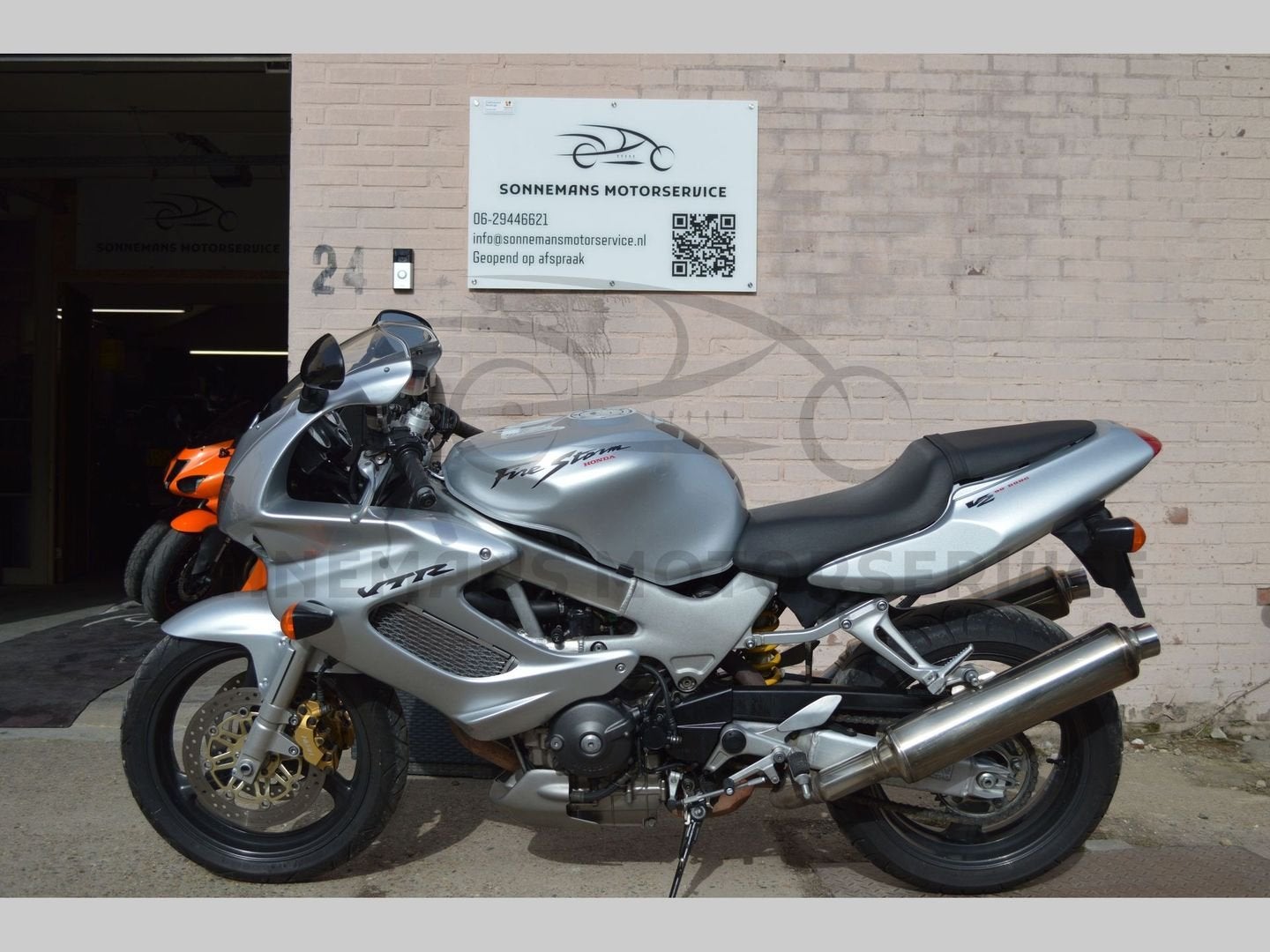 HONDA VTR 1000 F FIRESTORM (bj 1999) 49,090 km, Motoren, Motoren | Honda, 2 cilinders, HONDA, Bedrijf, Onbekend