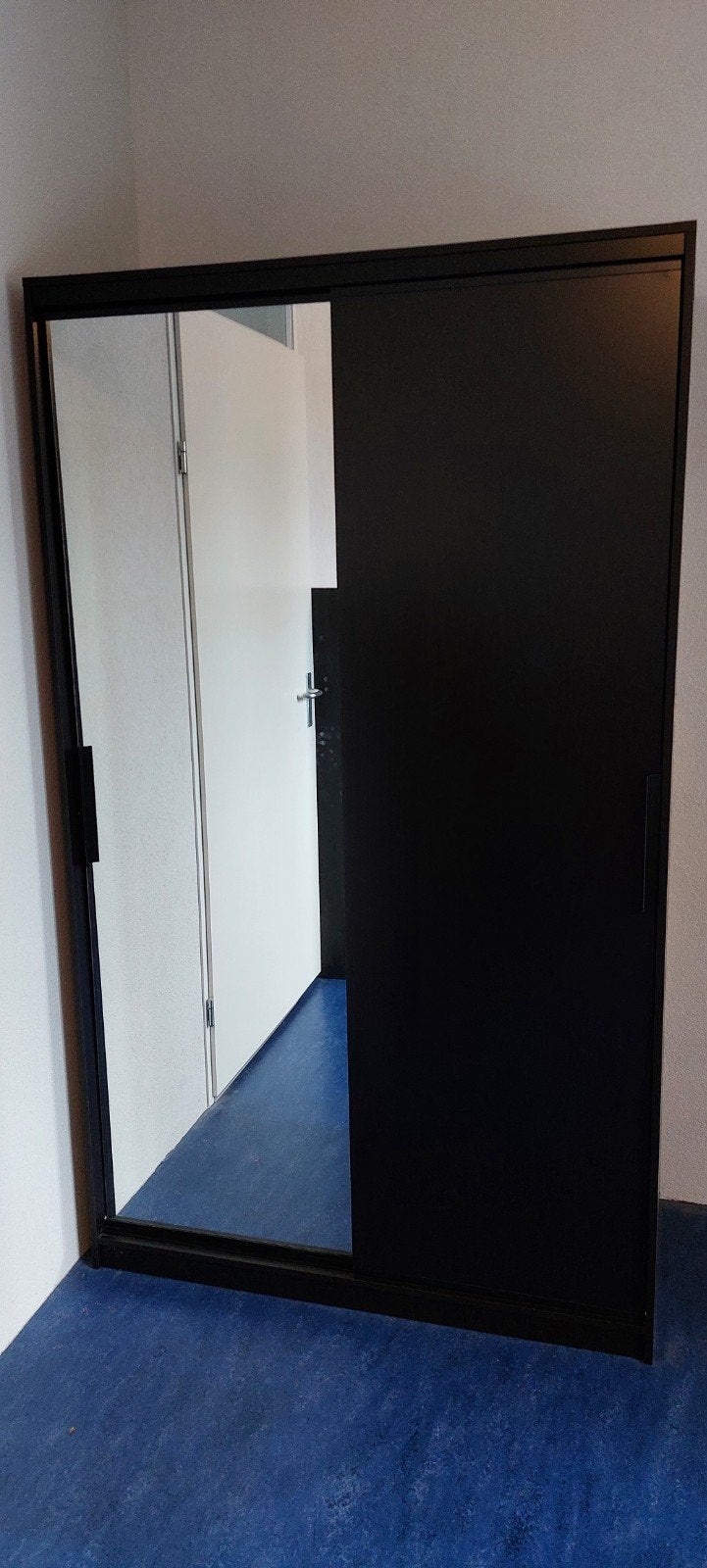 Ikea zwartbruine Morvik kledingkast 120x50x205 cm, Ophalen, Met deur(en), 100 tot 150 cm, 200 cm of meer