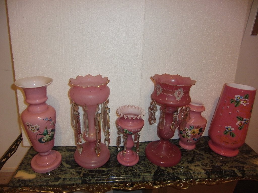 Rose opaline vazen en kandelaars, Antiek en Kunst, Antiek | Vazen, Ophalen