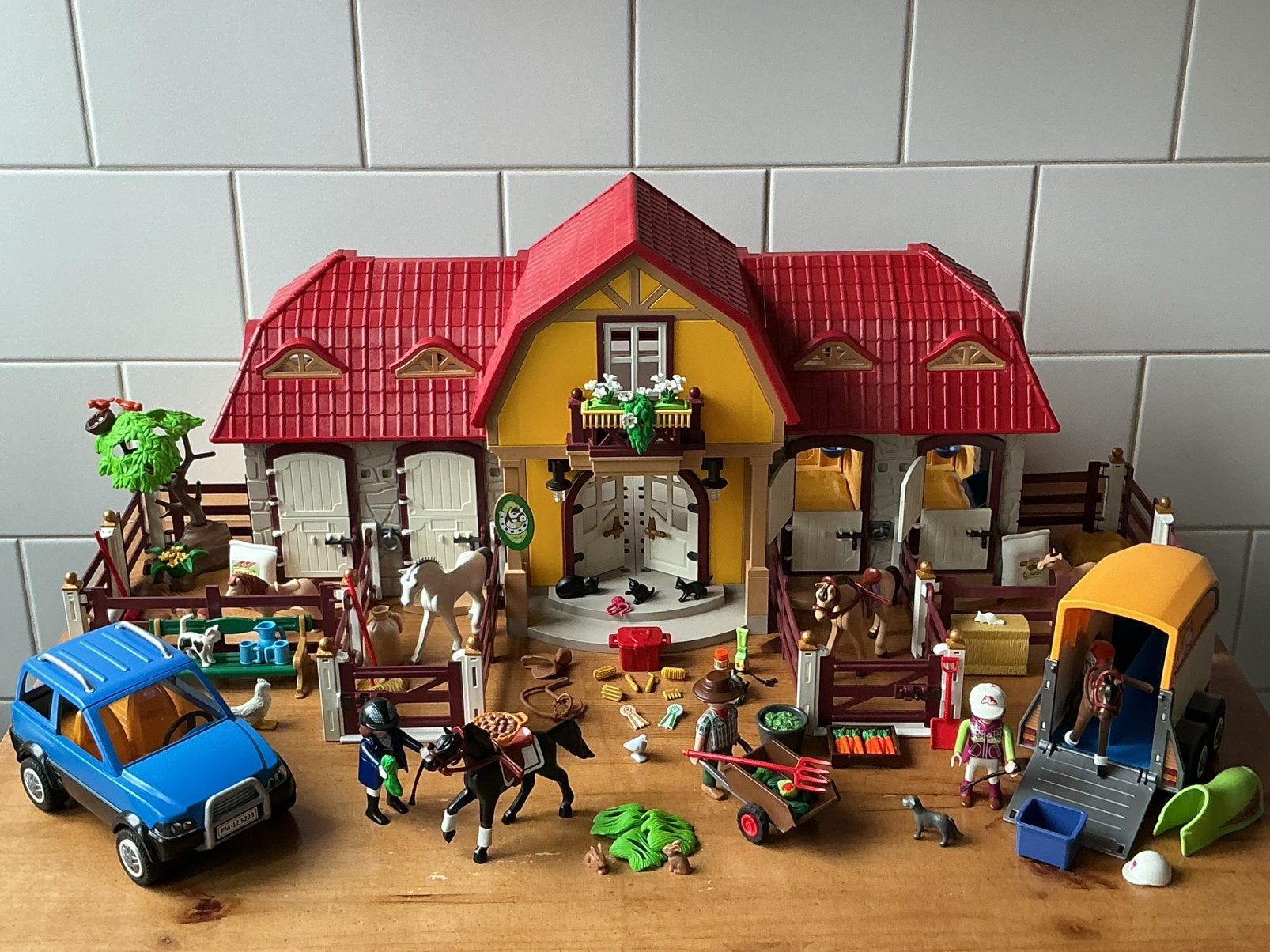 Foto 14 van PLAYMOBIL UITGEBREIDE GROTE PAARDENMANEGE 🐎 🐎 SUPERSET !!