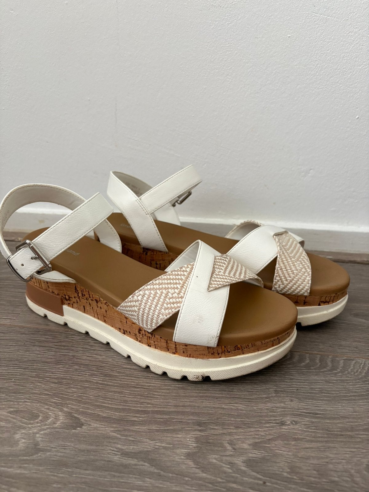 Mooi Graceland sandalen 40, Beige, Zo goed als nieuw, Sandalen of Muiltjes, Ophalen of Verzenden
