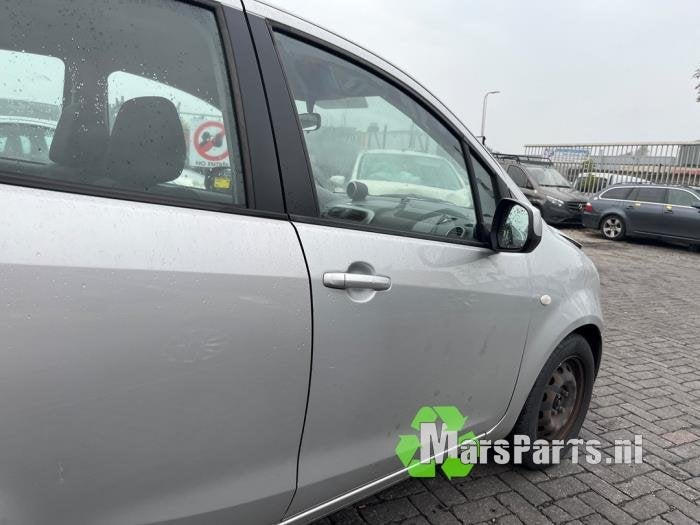 Portier 4Deurs rechts-voor van een Suzuki Splash, Gebruikt, -, Deur, -
