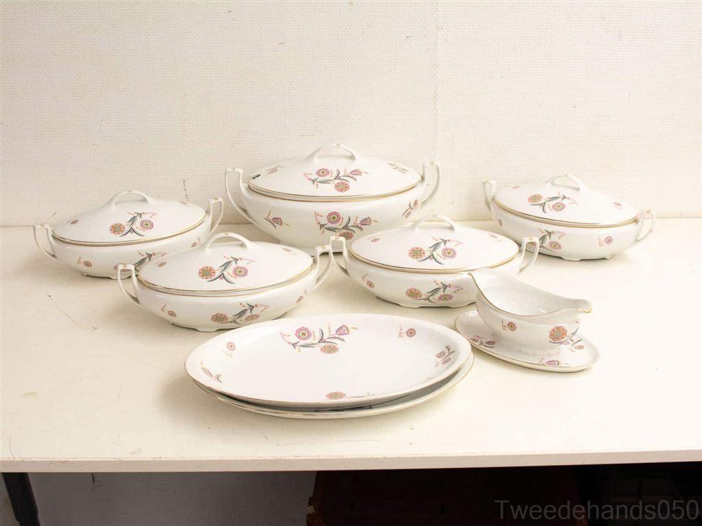 8 delig puls favorite servies 26223, Huis en Inrichting, Keuken | Servies, Ophalen of Verzenden, Gebruikt, Aardewerk, Bord(en)