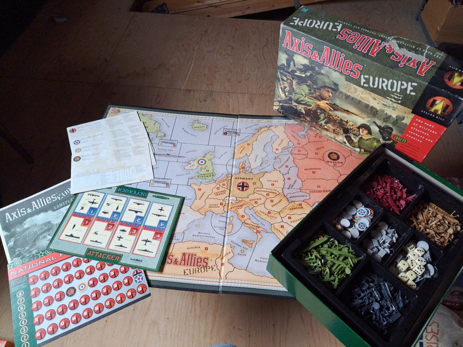 Axis & Allies Europe Bordspel - Strategisch Oorlogsspel, Hobby en Vrije tijd, Drie of vier spelers, Ophalen of Verzenden, Zo goed als nieuw