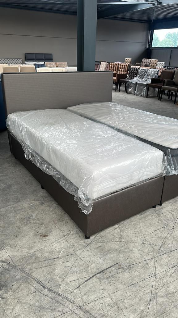 Goedkope boxspring/2 persoons bed/ongebruikt/made in holland, Ophalen of Verzenden, Overige maten, 200 cm, Eric kuster, hotel sjiek