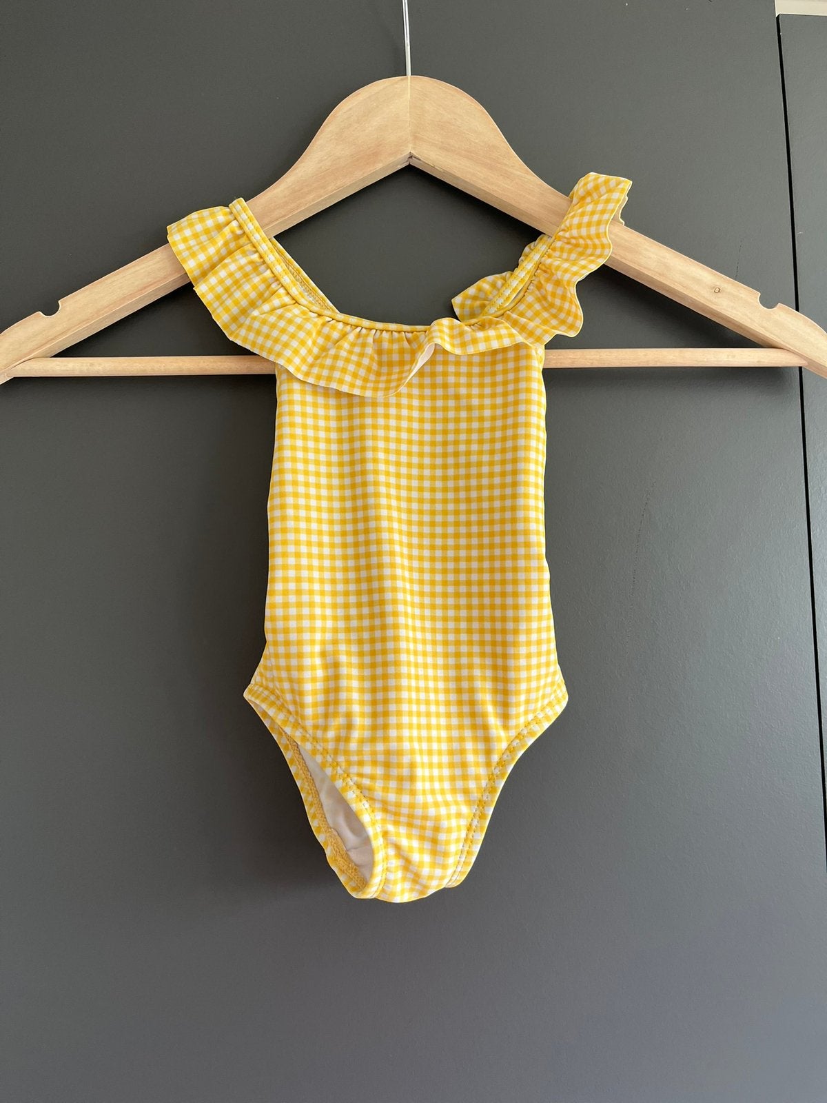 Wit met geel geblokt patroon badpak, maat 62/68 van Prénatal, Kinderen en Baby's, Babykleding | Maat 62, Ophalen of Verzenden