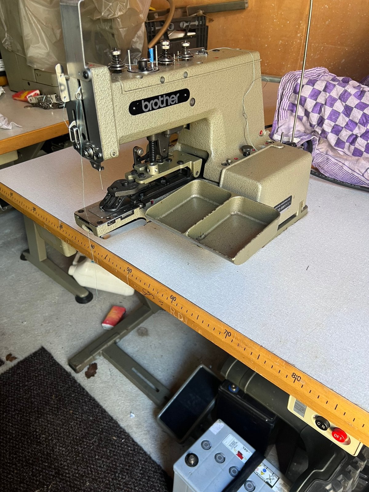 Brother Knopenmachine, bartack, knopaanzet,, Ophalen, Zo goed als nieuw, Naaimachine, Brother