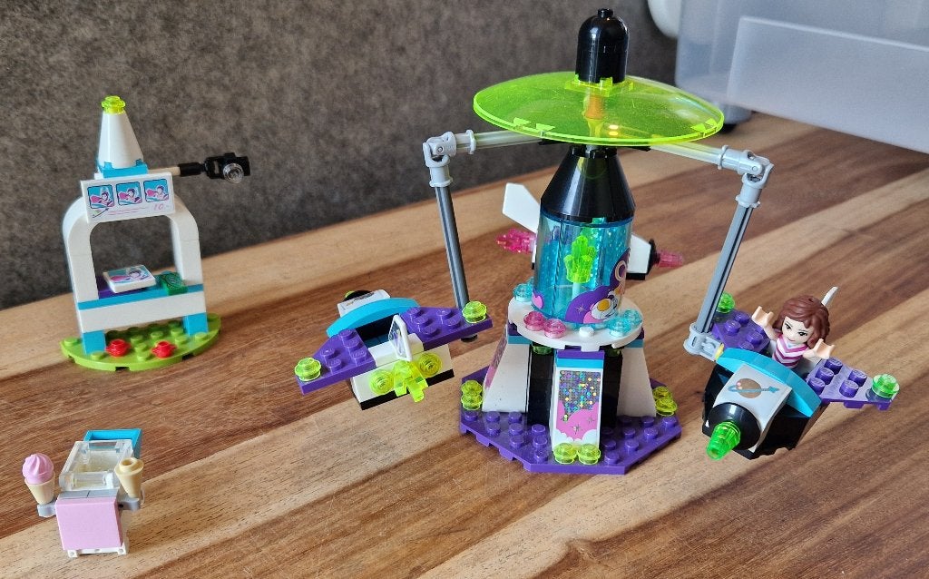 LEGO Friends 41128 Pretpark ruimtevlucht - complete set, Lego, Friends, Ophalen of Verzenden, Zo goed als nieuw