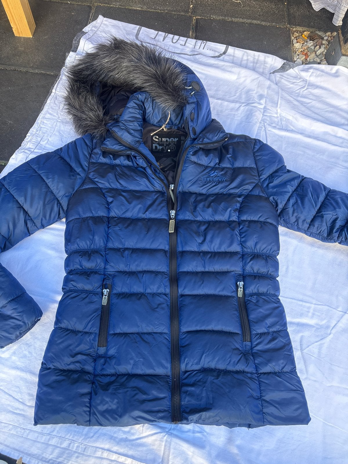 Superdry Dames Winterjas - Blauw met Bontkraag, Kleding | Dames, Ophalen of Verzenden, Zo goed als nieuw, Maat 38/40 (M), Blauw