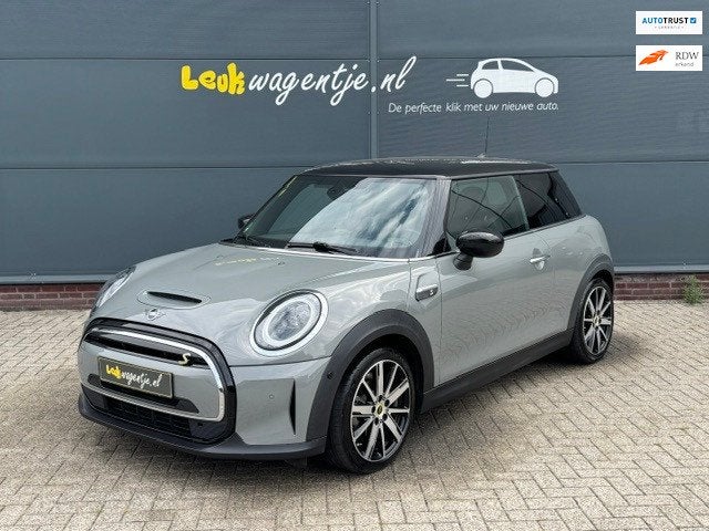 MINI Electric Collection 33 kWh *leder *stoelverw. *carplay, Auto's, Gebruikt, 33 kWh, 4 stoelen, Mini Electric