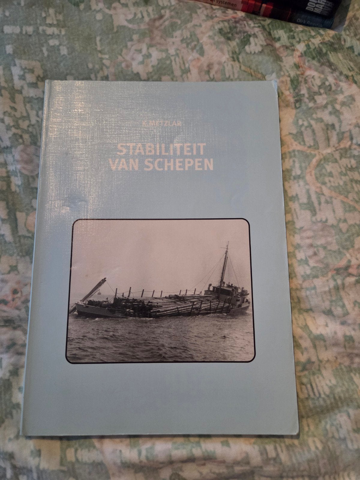 Stabiliteit van Schepen - K. Metzlar (5e druk), Boeken, Techniek, Gelezen, Werktuigbouwkunde, Ophalen