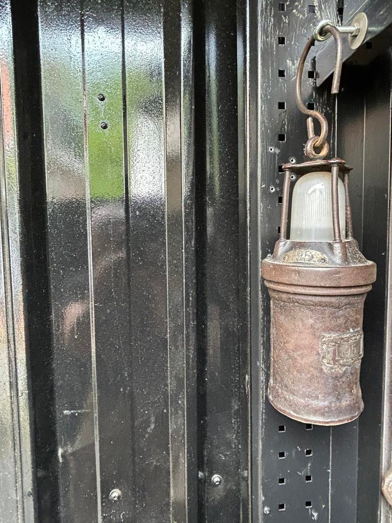 Oude potlamp uit de mijnen, Ophalen of Verzenden