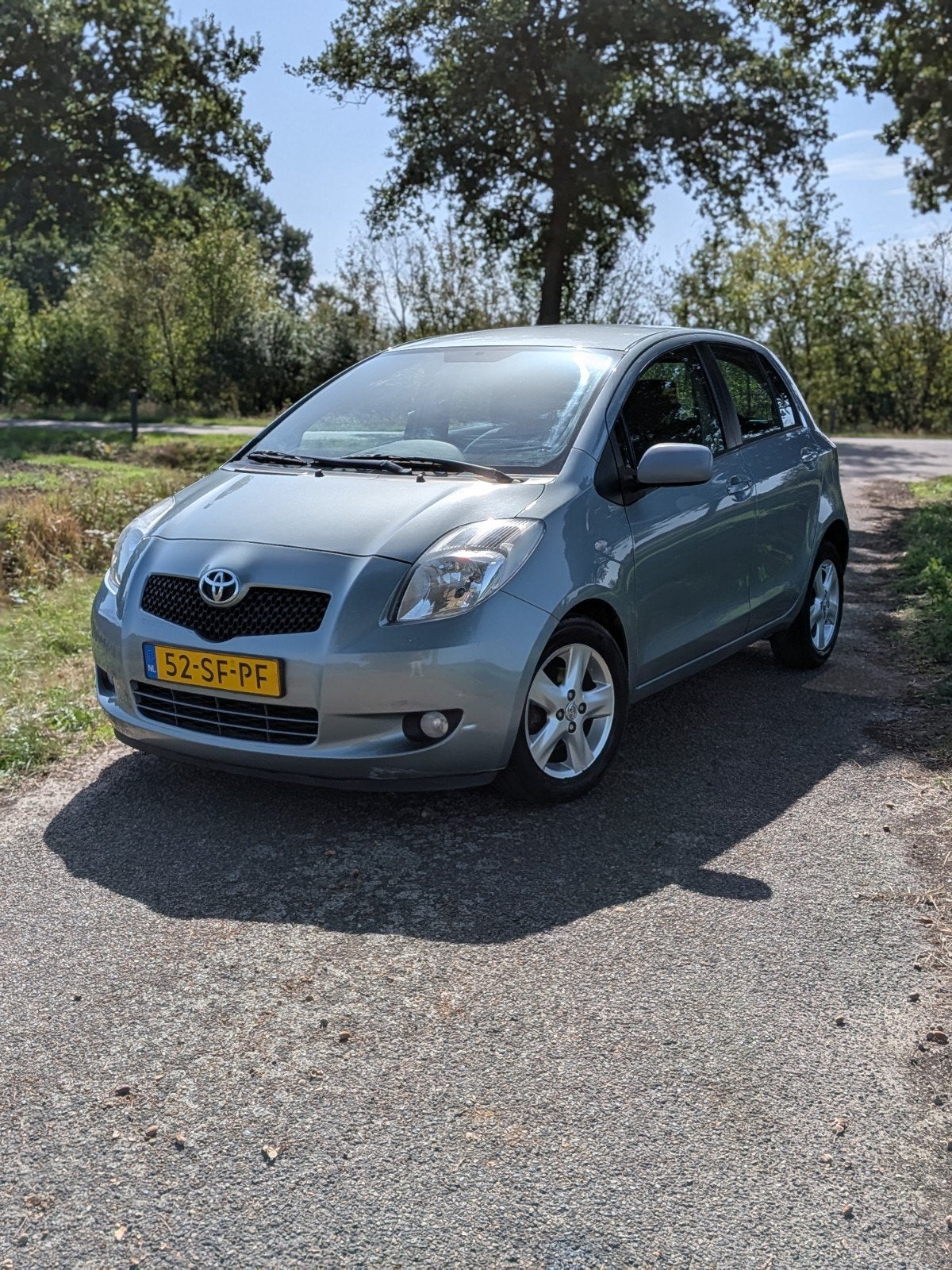 Toyota Yaris | 2006 | automaat | dealer onderhouden, Auto's, Dealer onderhouden, 40 €/maand, 750 kg, 4 cilinders