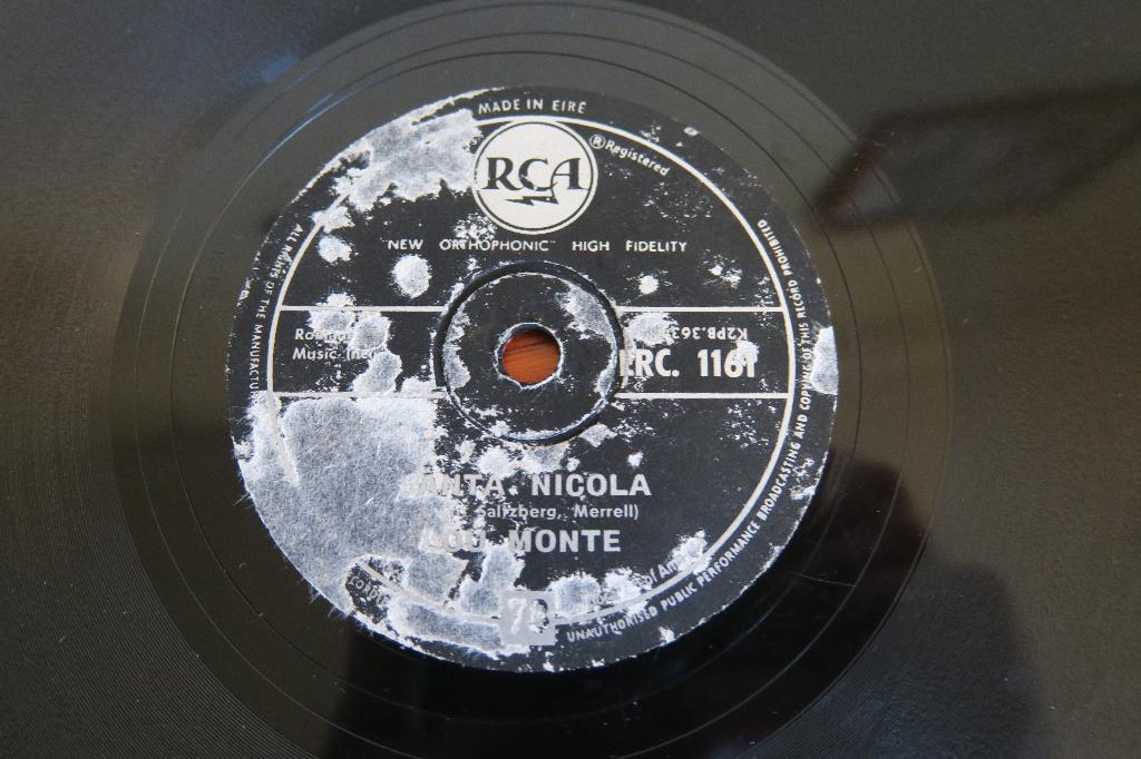 Lou Monte Santa Nicola 78rpm 78 toeren, Ophalen of Verzenden, Voor 1960, Gebruikt, 10 inch