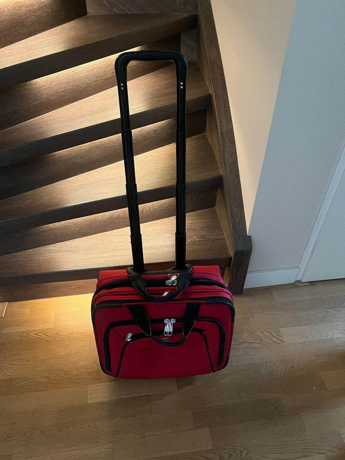 Ellehammer Laptop Tas met Wieltjes en Veel Opbergruimte, Overige materialen, Gebruikt, Minder dan 50 cm, Ophalen of Verzenden
