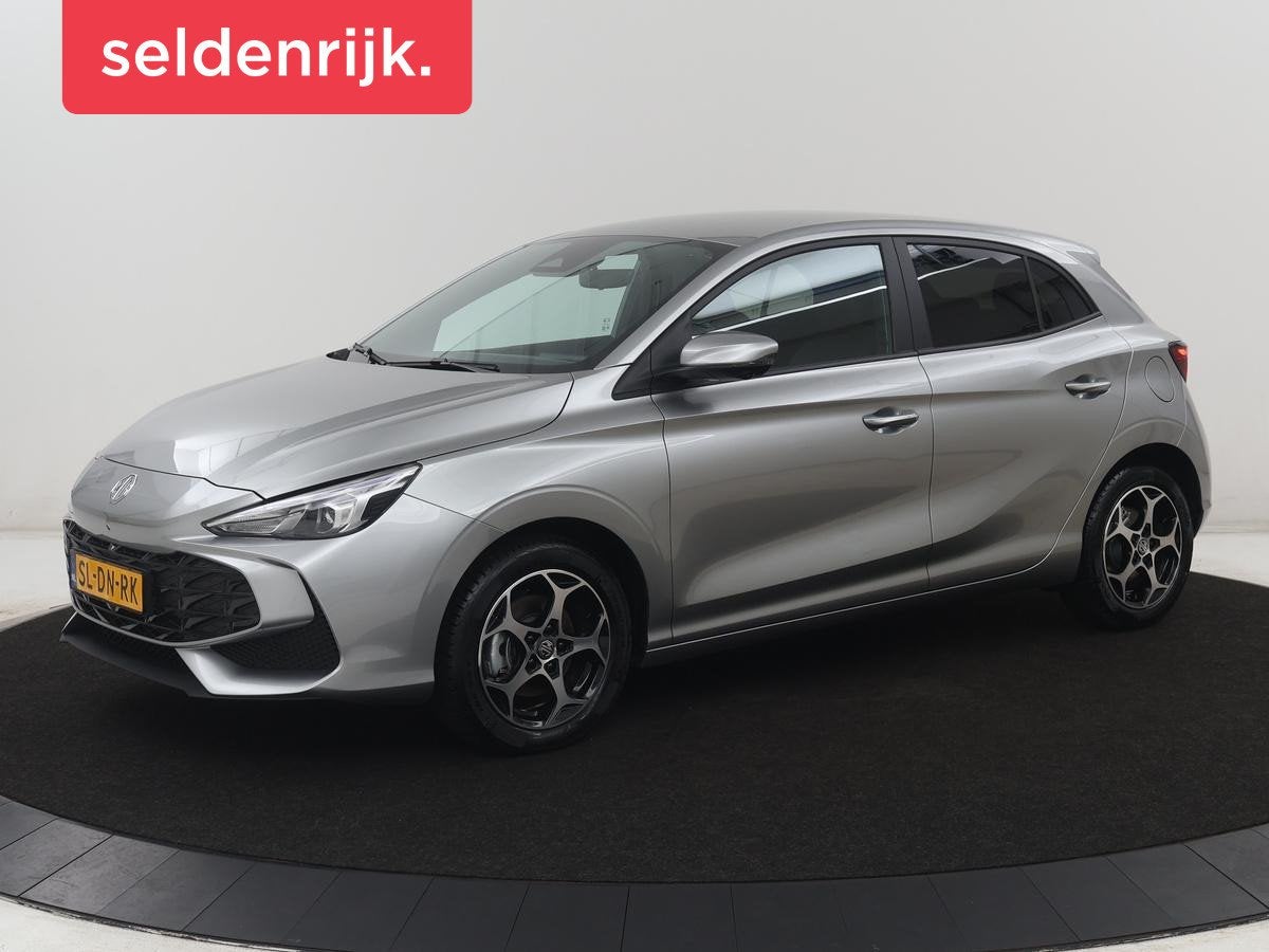 MG 3 1.5 Hybrid+ Luxury | Automaat | Stoelverwarming | LED |, Auto's, Automatische klimaatregeling, 194 pk, 4 cilinders, 2 kWh