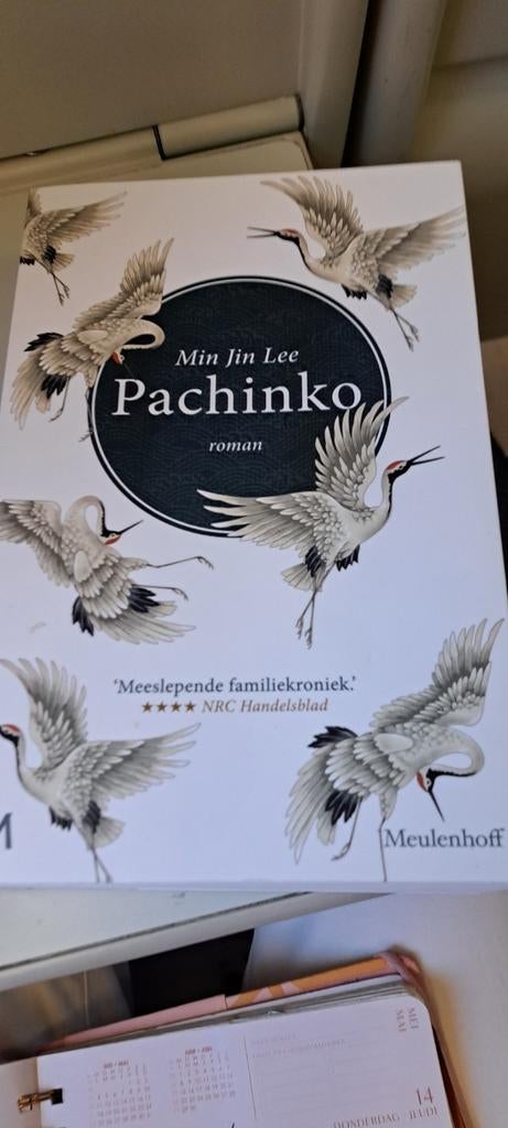 Min Jin Lee - Pachinko, Boeken, Ophalen of Verzenden, Zo goed als nieuw, Min Jin Lee, Nederland
