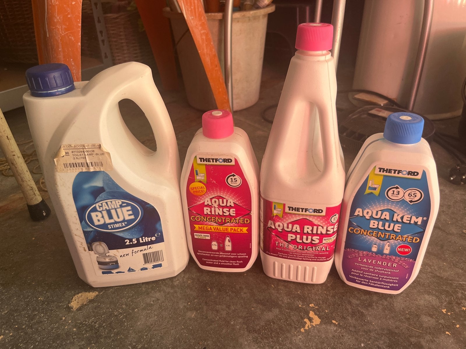 Thetford Aqua Kem Blue, Aqua Rinse, Camp Blue toiletvloeisto, Ophalen, Gebruikt
