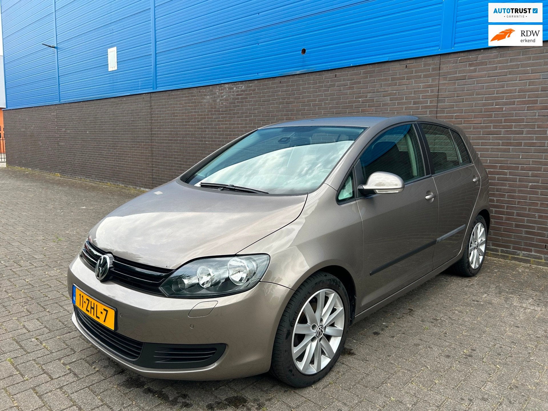 Volkswagen Golf Plus 1.2 TSI Comfortline BlueMotion | Climat, Euro 5, Gebruikt, 4 cilinders, Bruin