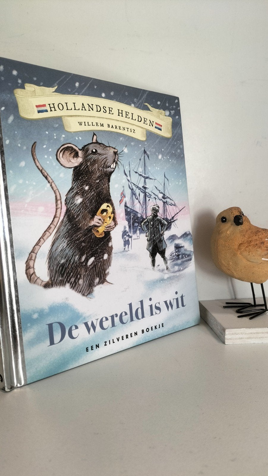 Wouda, Suzanne; De wereld is wit, Boeken, Ophalen of Verzenden, Gelezen, Fictie algemeen
