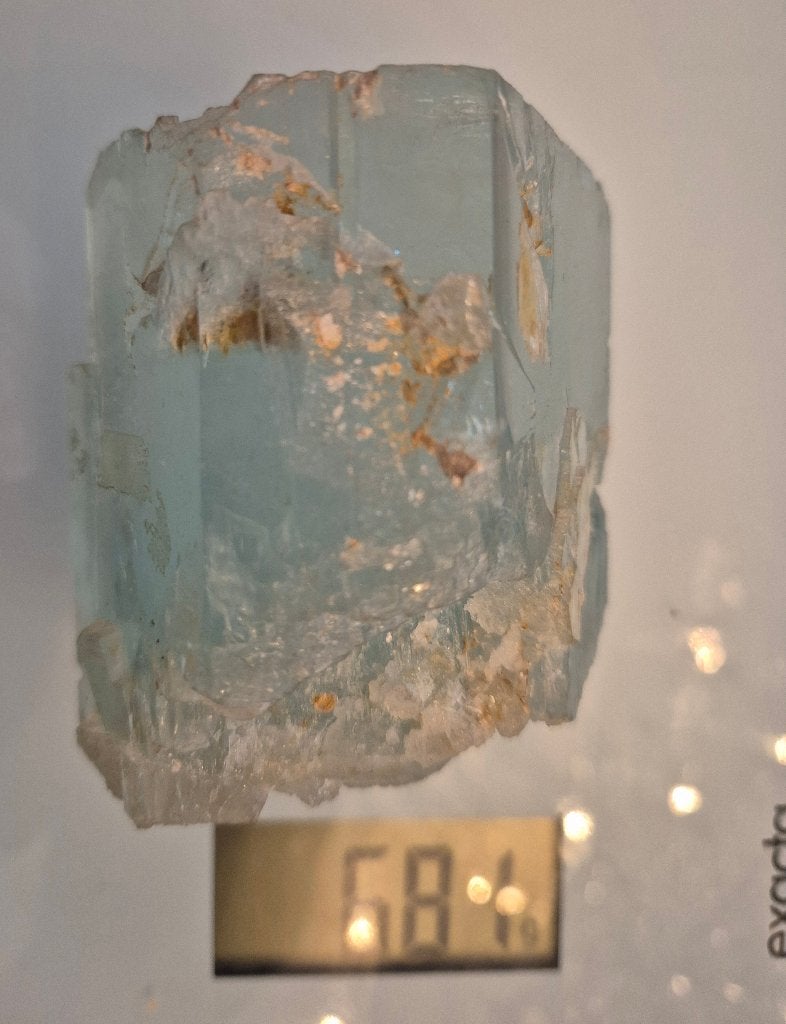 Aquamarijn kristal beëindigd 681 gram, Verzenden
