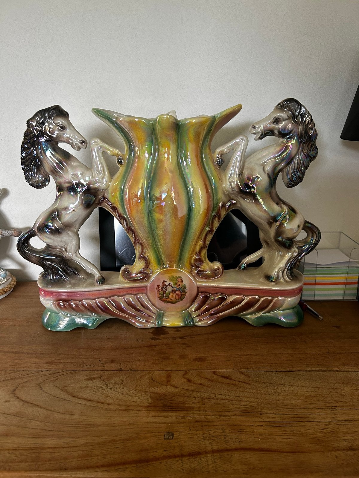Vintage  Italiaanse vaas met paardenfiguren, Ophalen