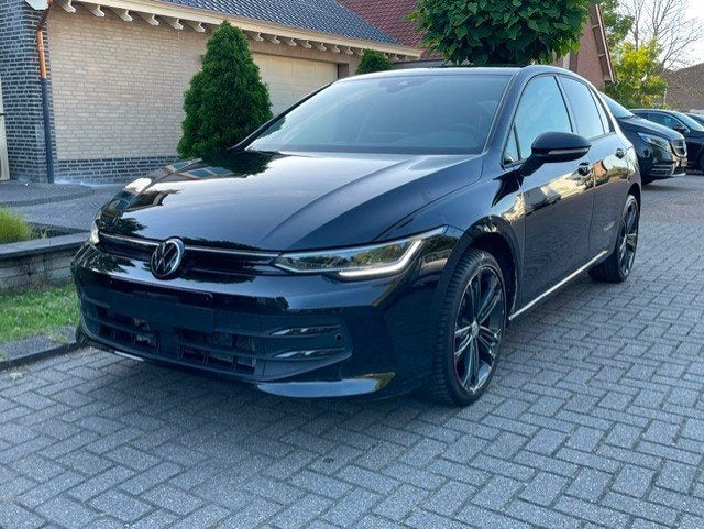 Volkswagen Golf 1.5 eTSI DSG NAVI CAMERA PDC, Automaat, Parkeersensor, 116 pk, Zwart