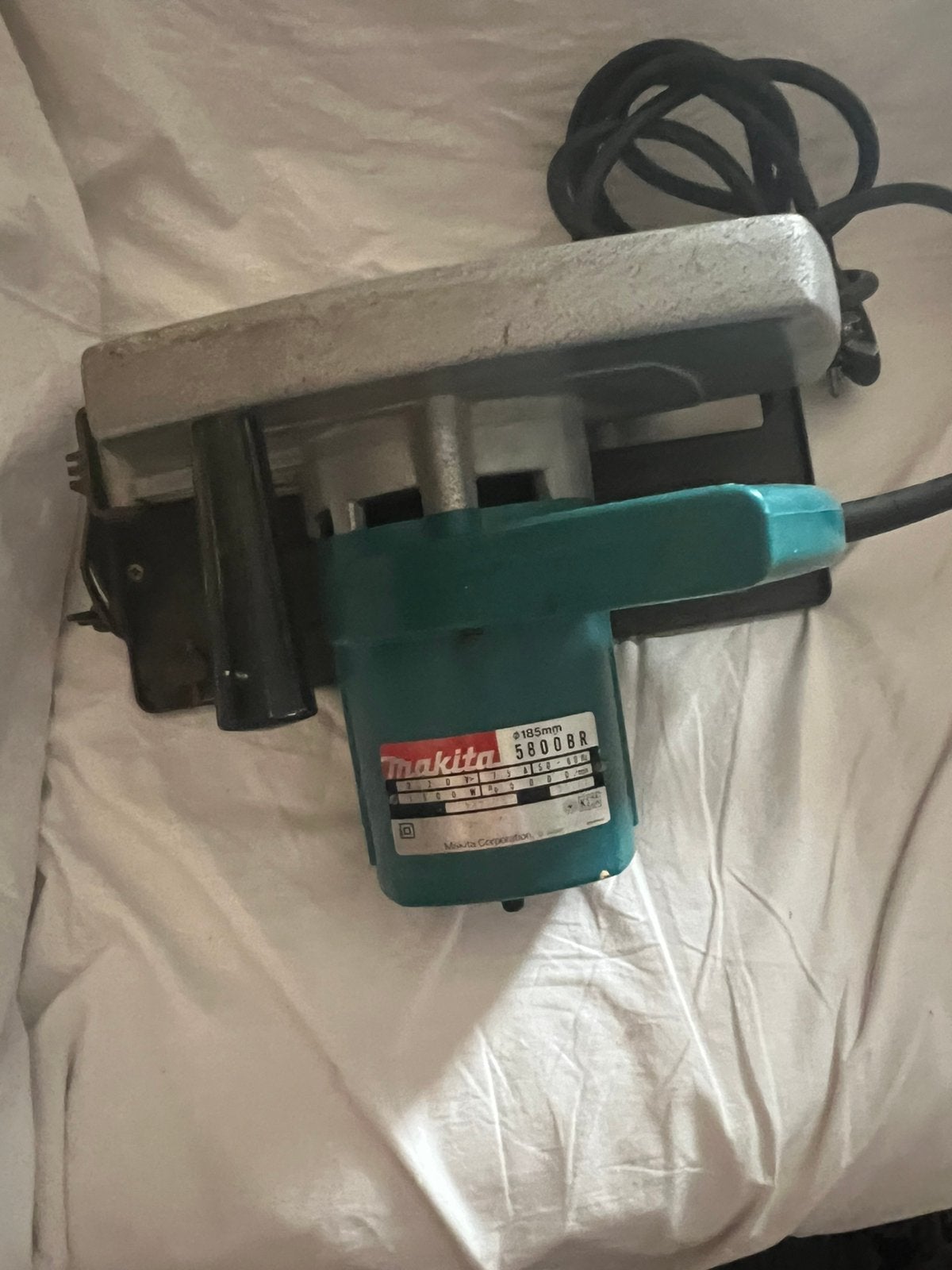 Makita. 1500W gereedschap cirkelzaag, Ophalen of Verzenden, Zo goed als nieuw, 1200 watt of meer, Overige typen