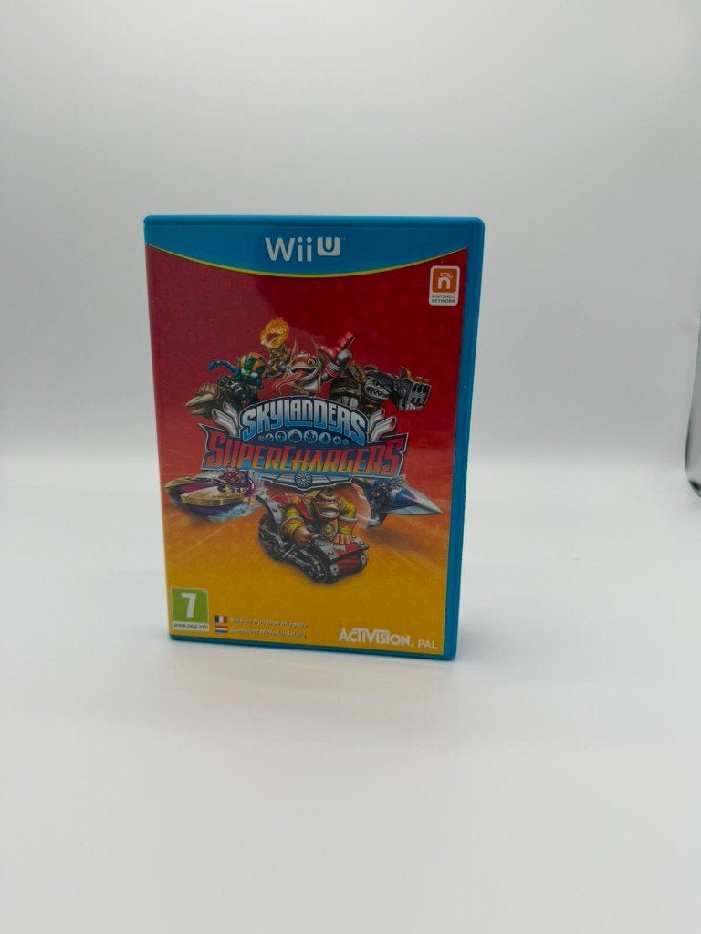 Skylanders Superchargers Wii U - Race en Avontuur, Gebruikt, Racen en Vliegen, 2 spelers, Eén computer